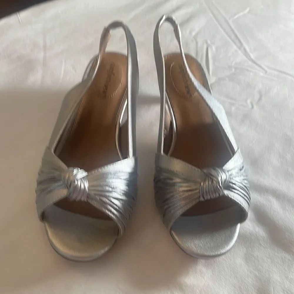 Comfort View Women’s Slingback Shoes New